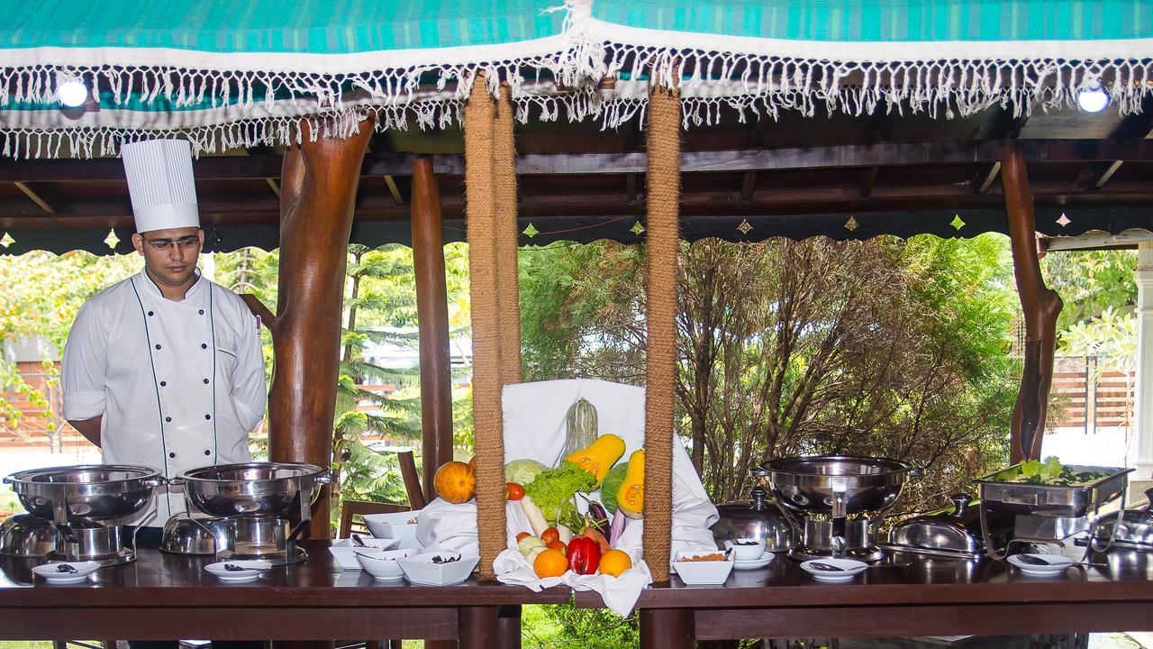 Amaranta Classic Retreat Bambaragaleyaya Extérieur photo